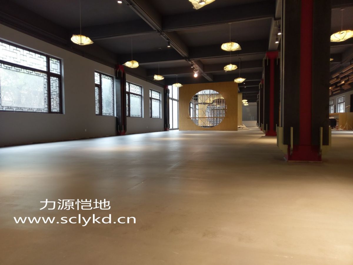 室内自流平环氧地坪